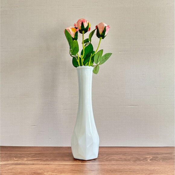 Mid Century Modern EO Brody Milk Glass Vase 8.75" Tall - Picture 4 of 5